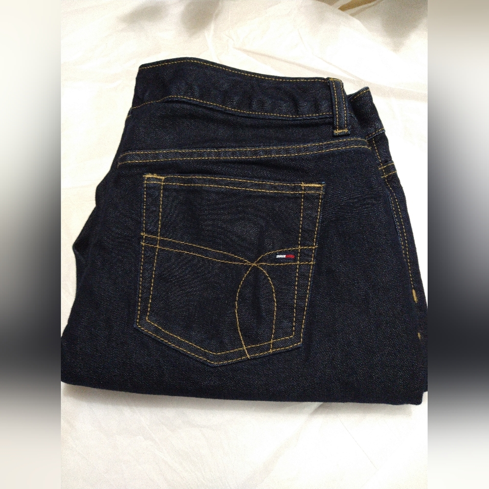 Tommy Hilfiger Boyfriend Denim Jeans NWT Size 8S #W-190